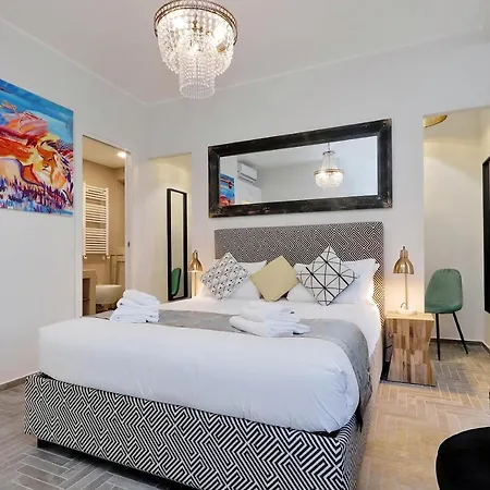 Della Croce Luxury 2*