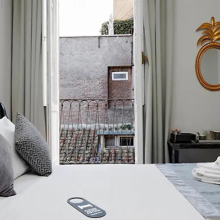 Della Croce Luxury Rome