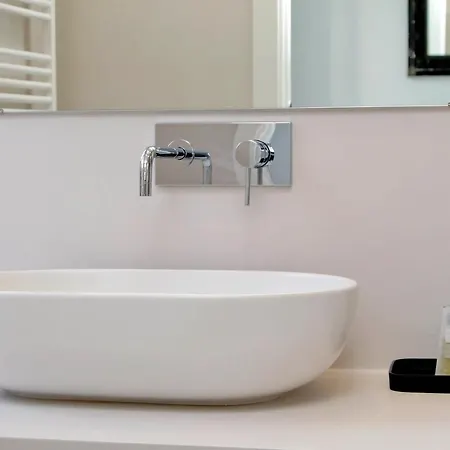 Della Croce Luxury 2*