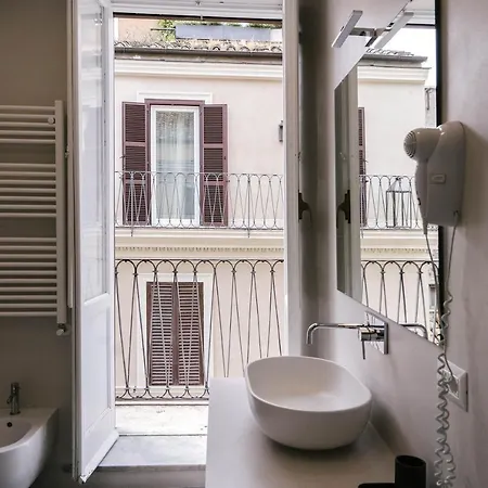 Della Croce Luxury Rome