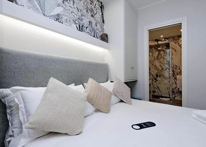 Della Croce Luxury Maison d'hôtes 2*