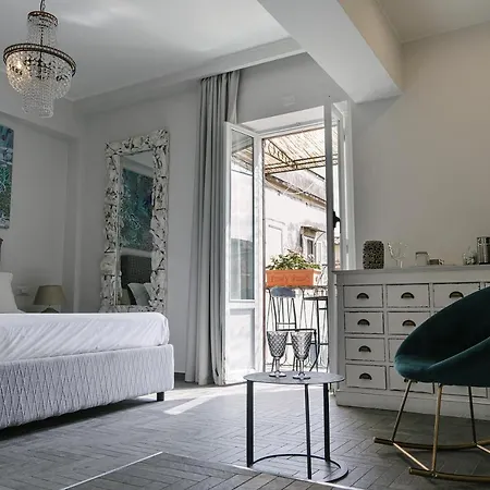 Della Croce Luxury