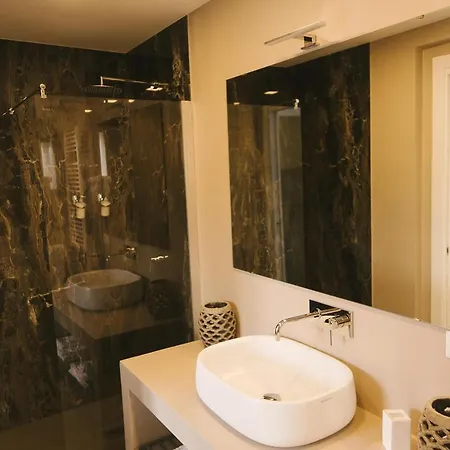 Della Croce Luxury Konukevi Roma