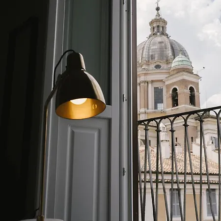 Della Croce Luxury Konukevi Roma